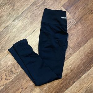 Alphalete Amplify Leggings - Black - Size M